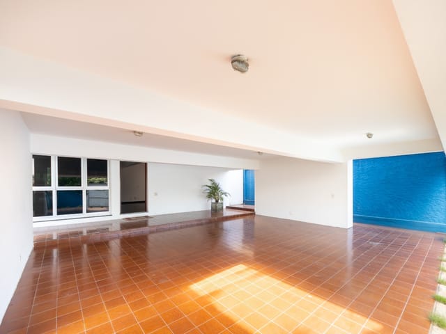 Casa com 574m² 3 quartos e 8 banheiros, à venda, no bairro Aclimação em São Paulo