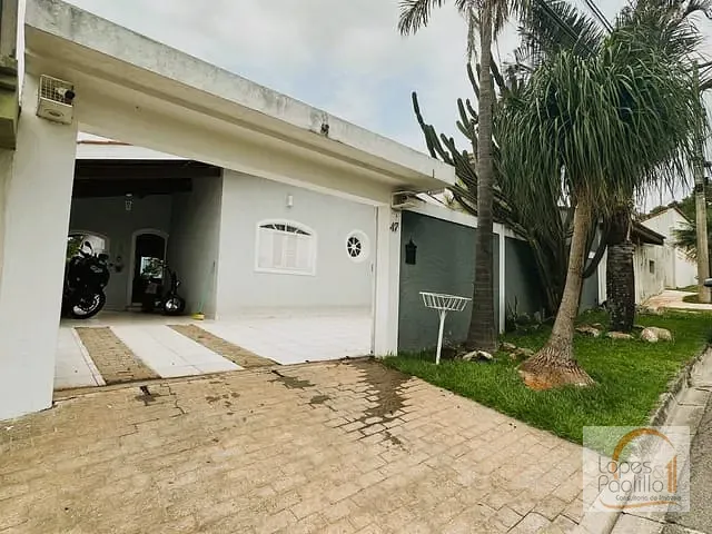 Casa com 390m² 3 quartos e 3 banheiros, à venda ou para alugar, no bairro Retiro das Fontes em Atibaia
