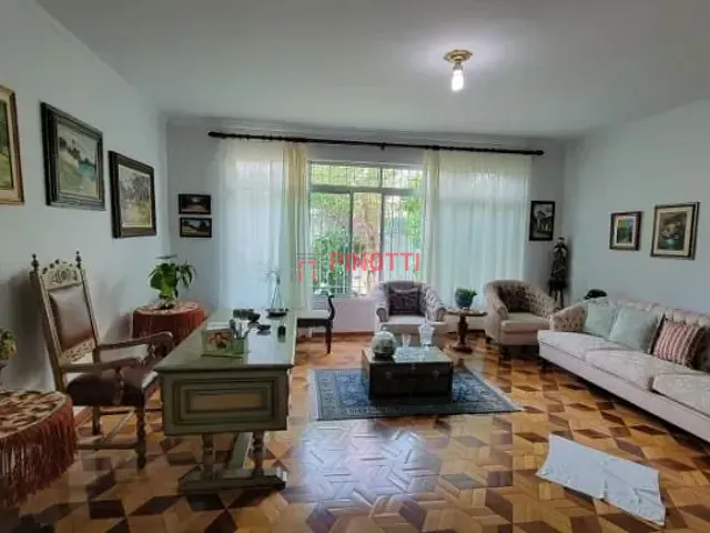 Casa 3 quartos e 2 banheiros, à venda, no bairro Centro em São Bernardo do Campo