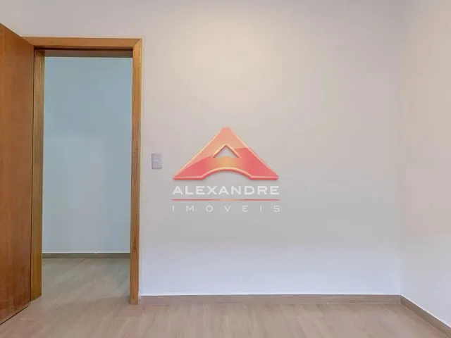Casa com 125m² 2 quartos e 1 banheiro, à venda, no bairro Jardim Satélite em São José Dos Campos