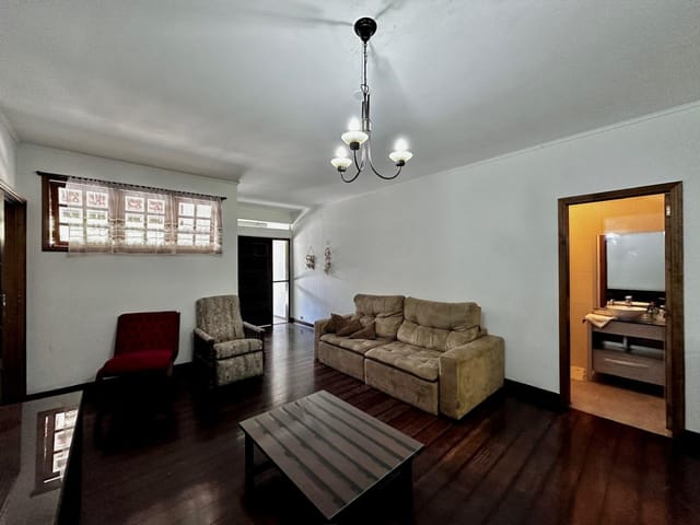 Casa com 894m² 4 quartos e 6 banheiros, à venda, no bairro Interlagos em São Paulo