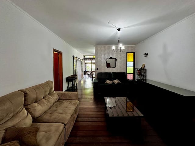 Casa com 894m² 4 quartos e 6 banheiros, à venda, no bairro Interlagos em São Paulo