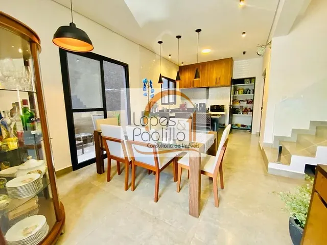 Casa com 207m² 3 quartos e 4 banheiros, à venda, no bairro Ressaca em Atibaia