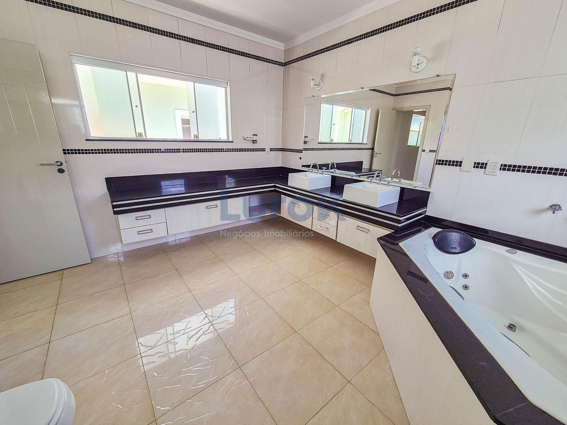 Casa, 3 quartos, 479 m² - Foto 35