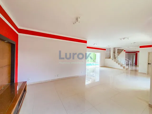 Casa com 640m² 3 quartos e 5 banheiros, à venda ou para alugar, no bairro Jardim Recanto em Valinhos