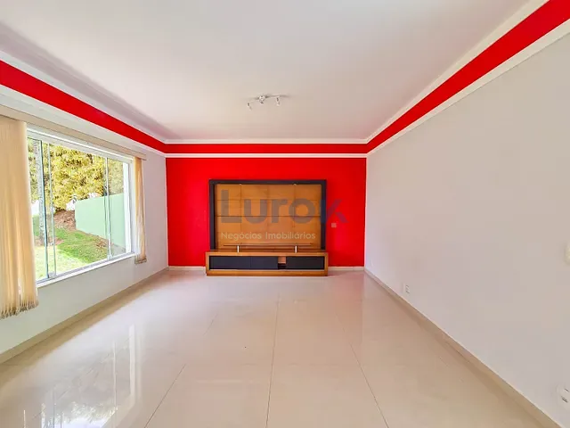 Casa com 640m² 3 quartos e 5 banheiros, à venda ou para alugar, no bairro Jardim Recanto em Valinhos