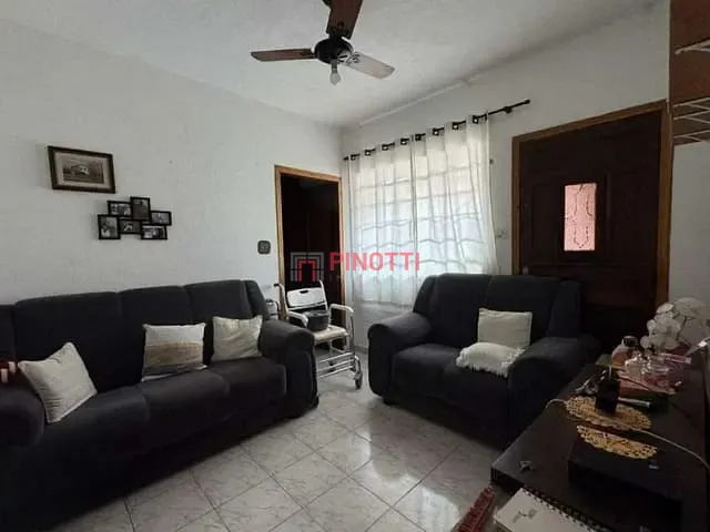 Casa 2 quartos e 2 banheiros, à venda, no bairro Nova Petrópolis em São Bernardo do Campo