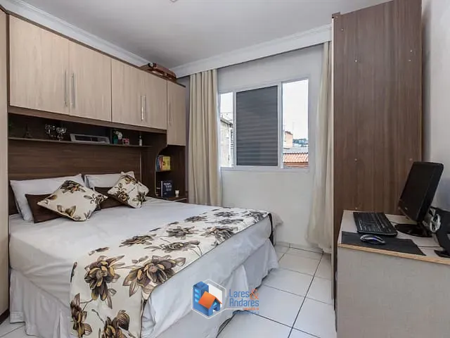 Casa com 250m² 3 quartos e 2 banheiros, à venda, no bairro Jardim das Imbuias em São Paulo