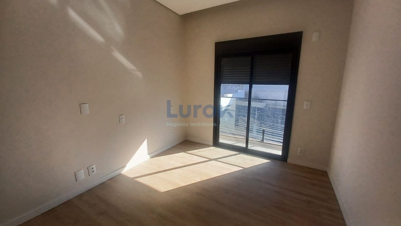 Casa, 3 quartos, 232 m² - Foto 28