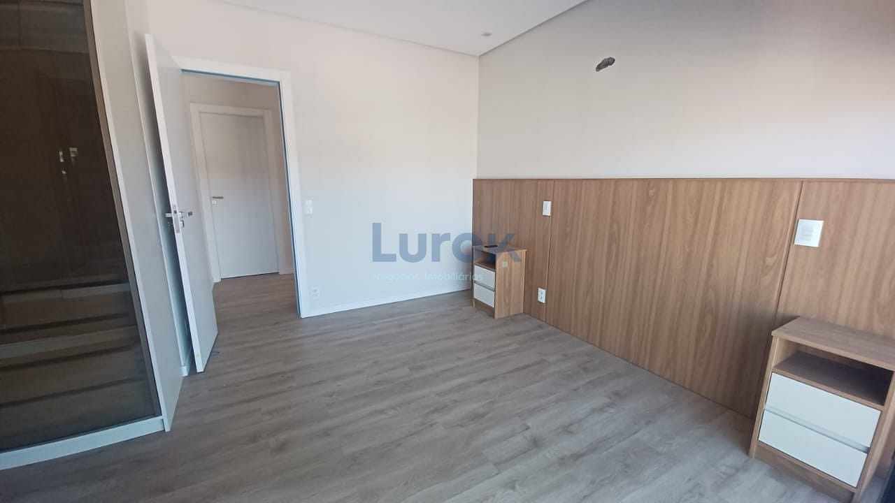 Casa, 3 quartos, 232 m² - Foto 22