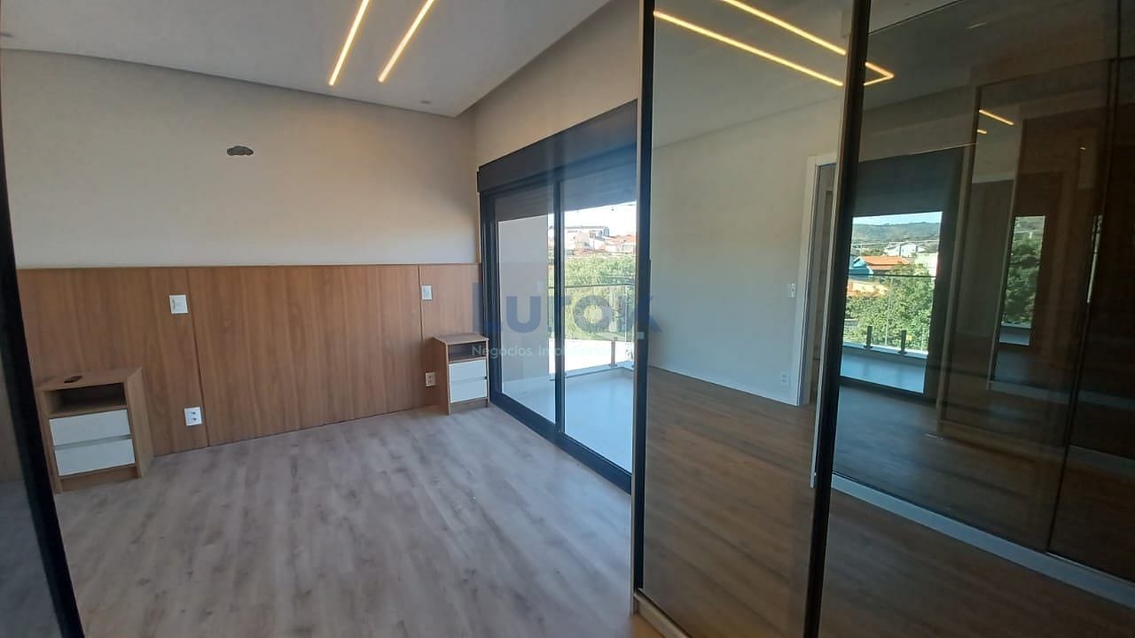 Casa, 3 quartos, 232 m² - Foto 20