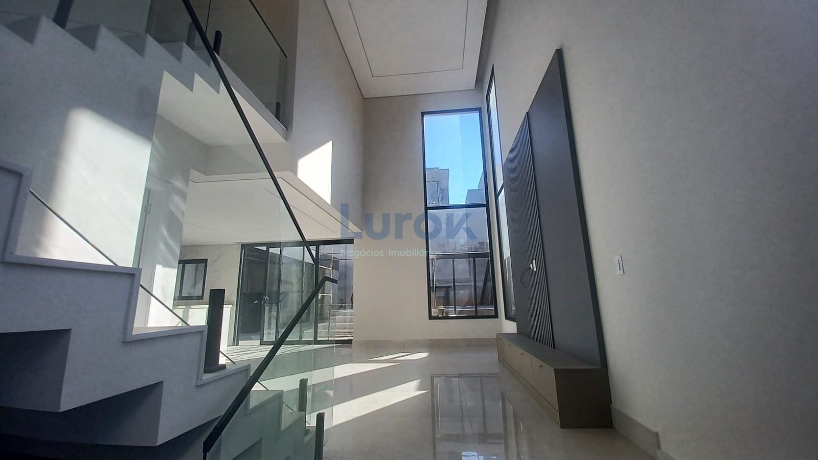 Casa, 3 quartos, 232 m² - Foto 4