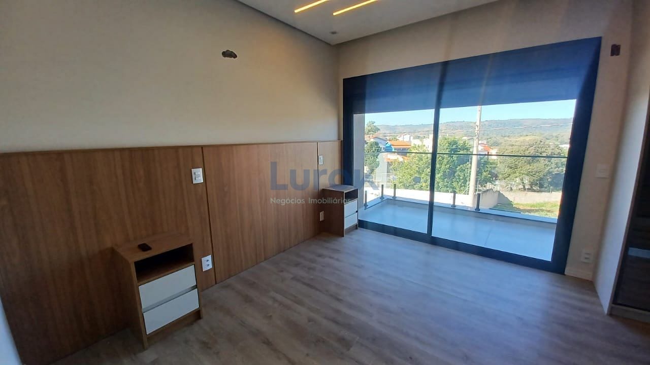 Casa, 3 quartos, 232 m² - Foto 21