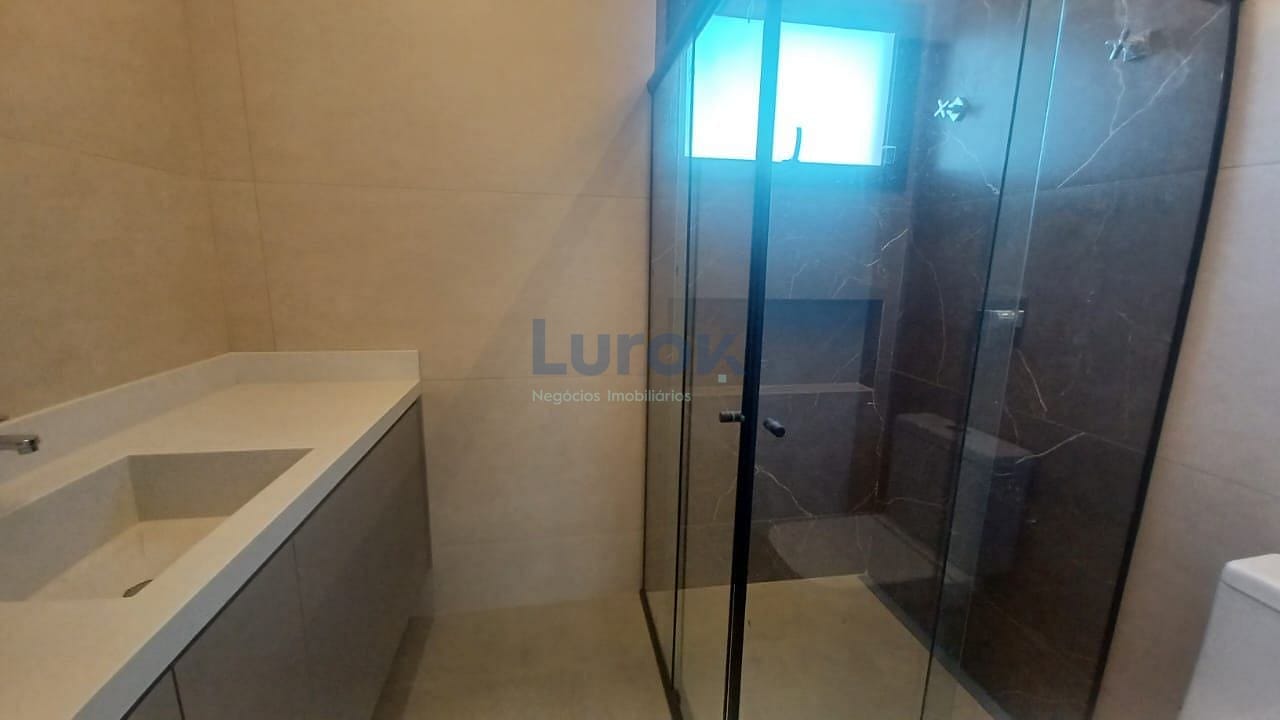 Casa, 3 quartos, 232 m² - Foto 29