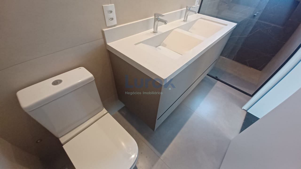 Casa, 3 quartos, 232 m² - Foto 24