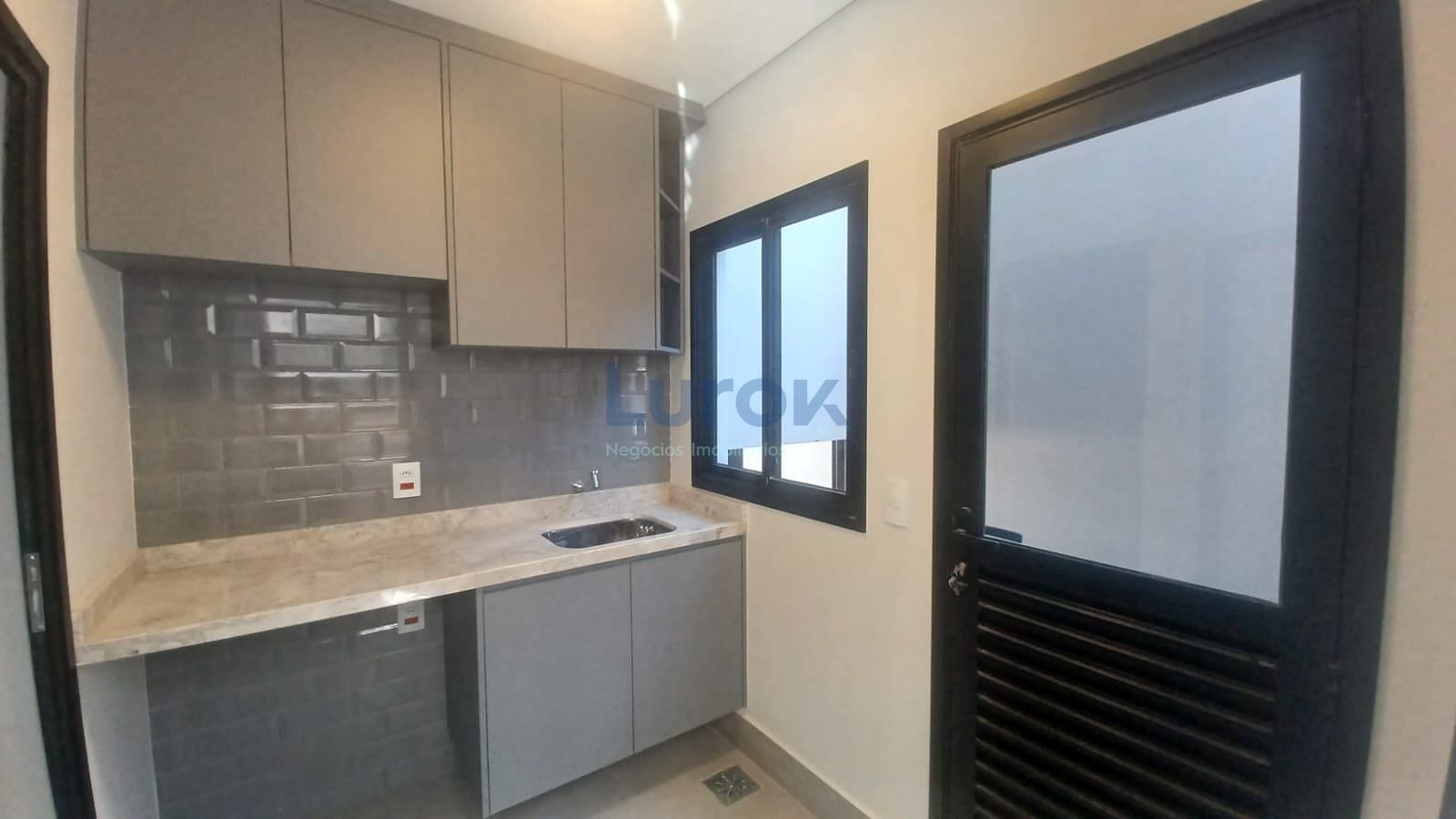 Casa, 3 quartos, 232 m² - Foto 15