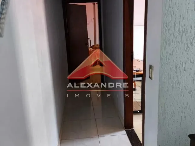 Casa com 125m² 3 quartos e 2 banheiros, à venda, no bairro Conjunto Residencial Galo Branco em São José Dos Campos