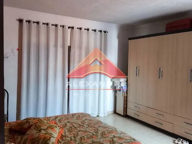 Casa com 125m² 3 quartos e 2 banheiros, à venda, no bairro Conjunto Residencial Galo Branco em São José Dos Campos