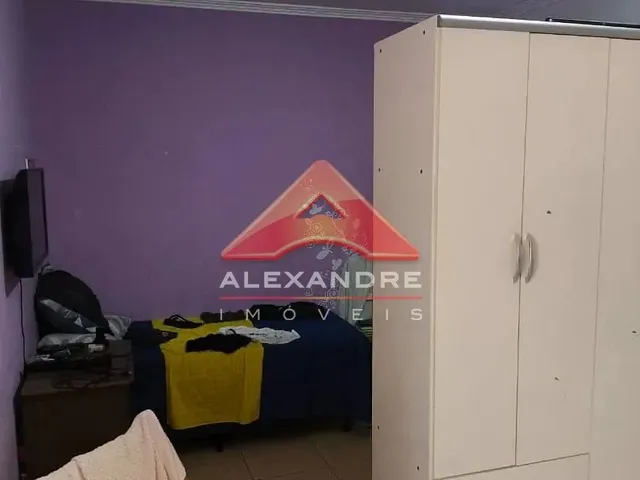 Casa com 125m² 3 quartos e 2 banheiros, à venda, no bairro Conjunto Residencial Galo Branco em São José Dos Campos