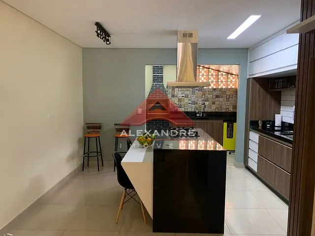 Casa com 75m² 2 quartos e 1 banheiro, à venda, no bairro Jardim Vale do Sol em São José dos Campos