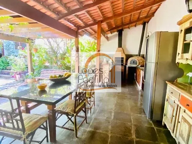Casa com 720m² 3 quartos e 4 banheiros, para alugar, no bairro Jardim do Lago em Atibaia