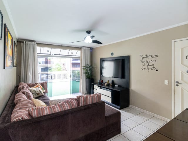 Foto do Casa - Casa tipo para venda em City Pinheirinho com 3 quartos, sendo 1 suíte, 184m² | Lares e Andares Imóveis
