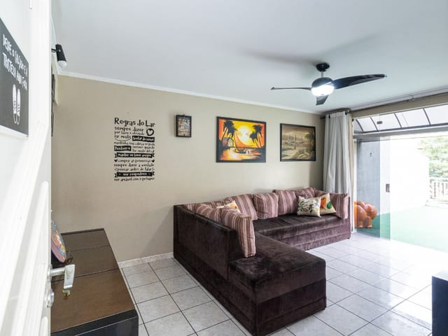 Foto do Casa - Casa tipo para venda em City Pinheirinho com 3 quartos, sendo 1 suíte, 184m² | Lares e Andares Imóveis