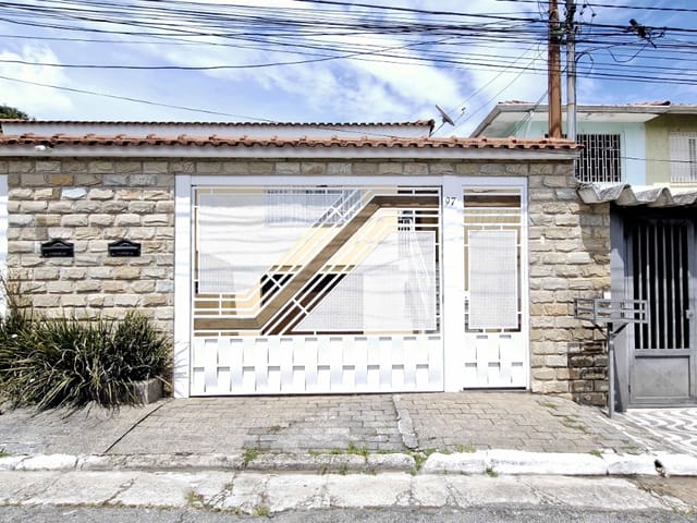 Casa com 172m² 4 quartos e 3 banheiros, à venda, no bairro Vila Santa Terezinha (Zona Norte) em São Paulo
