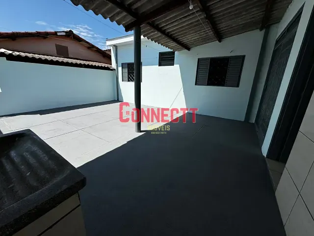 Casa 2 quartos e 1 banheiro, para alugar, no bairro Parque Ribeirão Preto em Ribeirão Preto