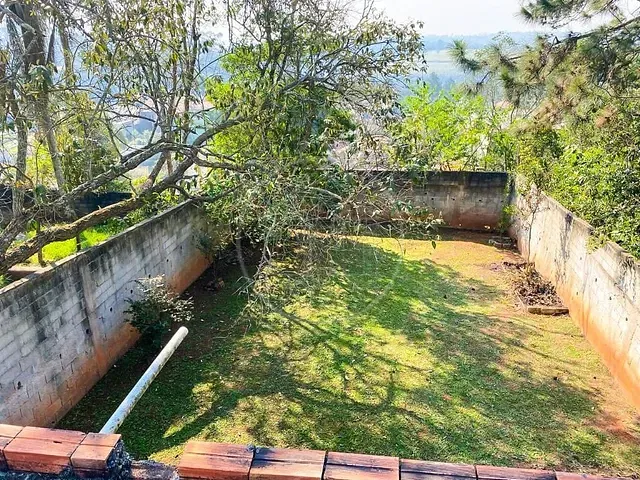 Casa com 545m² 2 quartos e 3 banheiros, à venda, no bairro Jardim Casa Grande em São Paulo