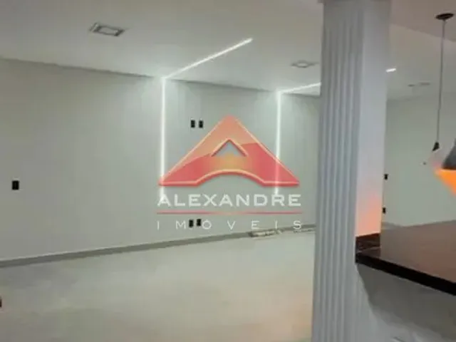 Casa com 310m² 3 quartos e 3 banheiros, à venda, no bairro Reserva do Vale em Caçapava