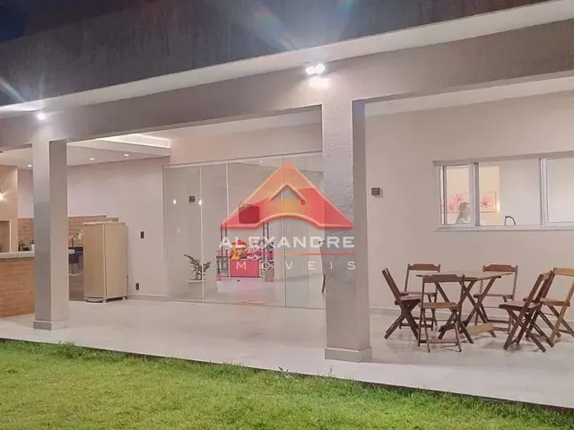 Casa com 540m² 4 quartos e 1 banheiro, à venda, no bairro Condomínio Residencial Ecopark Bourbon  em Caçapava
