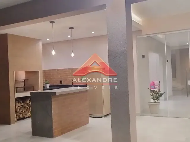 Casa com 540m² 4 quartos e 1 banheiro, à venda, no bairro Condomínio Residencial Ecopark Bourbon  em Caçapava