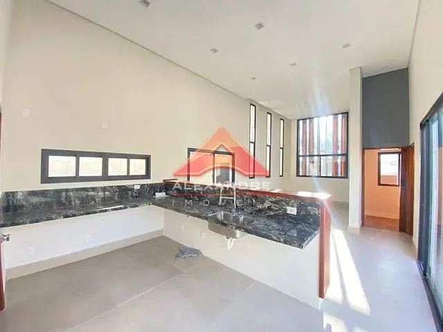Casa com 300m² 3 quartos e 3 banheiros, à venda, no bairro Condomínio Terras do Vale em Caçapava