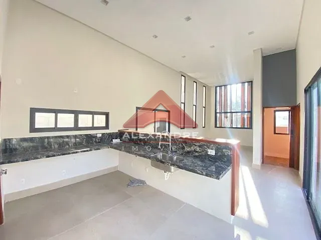 Casa com 300m² 3 quartos e 3 banheiros, à venda, no bairro Condomínio Terras do Vale em Caçapava