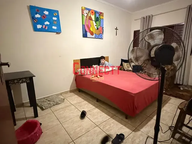Casa 2 quartos e 2 banheiros, à venda, no bairro Ipiranga em Ribeirão Preto