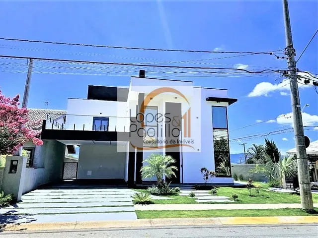 Casa com 323m² 3 quartos e 1 banheiro, à venda, no bairro Condominio Alto da Floresta em Atibaia