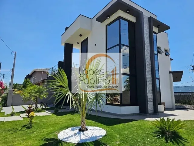 Casa com 323m² 3 quartos e 1 banheiro, à venda, no bairro Condominio Alto da Floresta em Atibaia