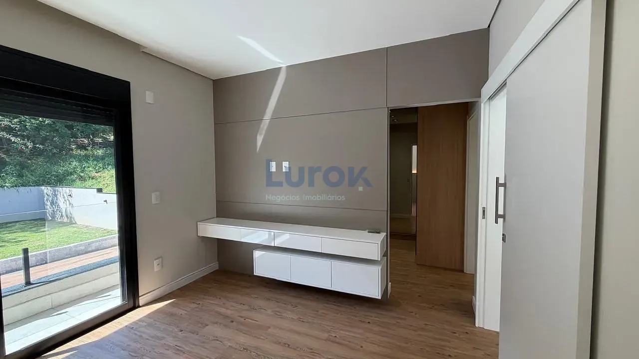 Casa, 3 quartos, 220 m² - Foto 37