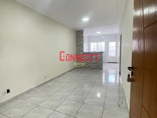 Casa 2 quartos e 2 banheiros, à venda, no bairro Parque das Oliveiras em Ribeirão Preto