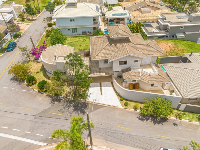Foto do Casa - Casa no condomínio Loteamento Recanto Dos Paturis para venda com 4 quartos, sendo 2 suítes, 209m² | Lares e Andares Imóveis