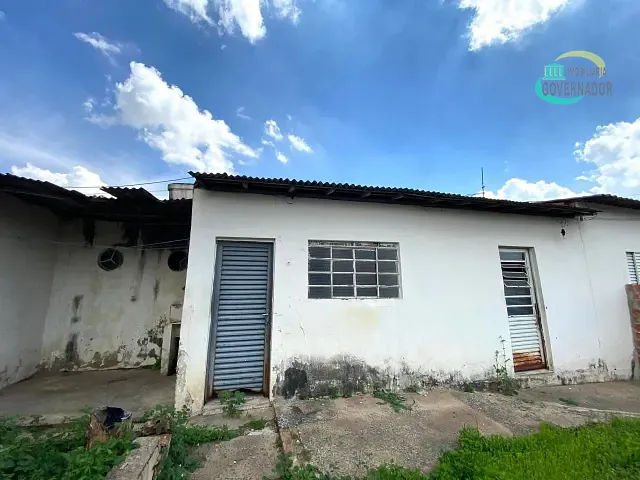 Casa com 300m² 2 quartos e 1 banheiro, à venda, no bairro Parque Universitário de Viracopos em Campinas