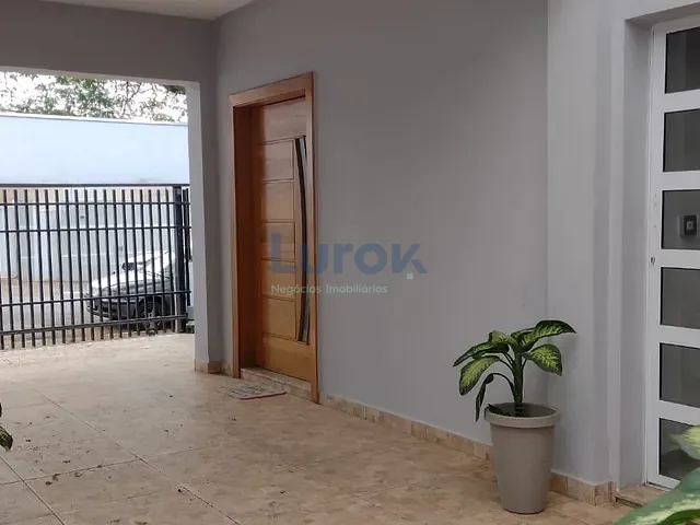 Casa com 496m² 4 quartos e 3 banheiros, à venda, no bairro Jardim Chapadão em Campinas