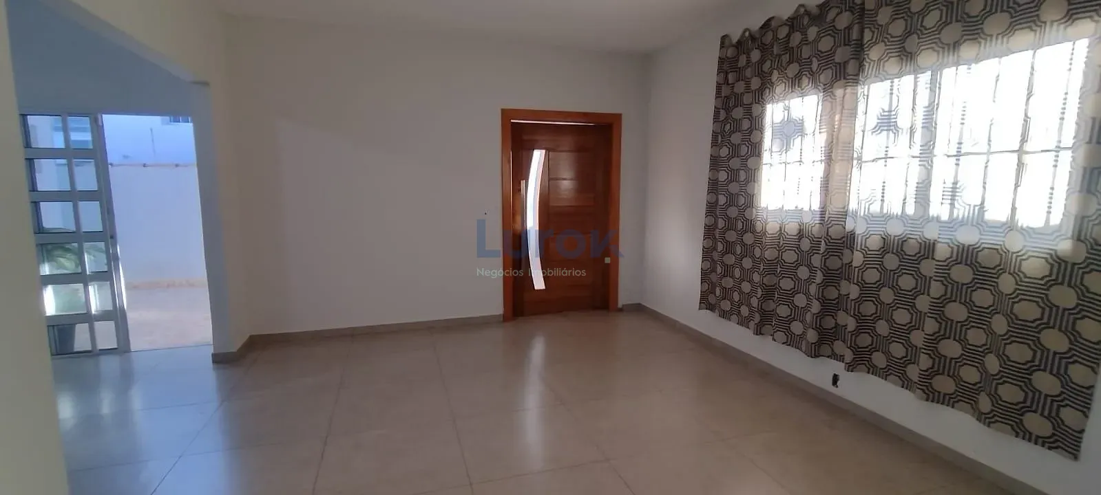 Casa, 4 quartos, 299 m² - Foto 9