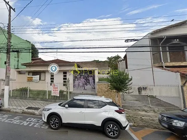 Casa com 1390m², à venda, no bairro São Benedito em Pindamonhangaba
