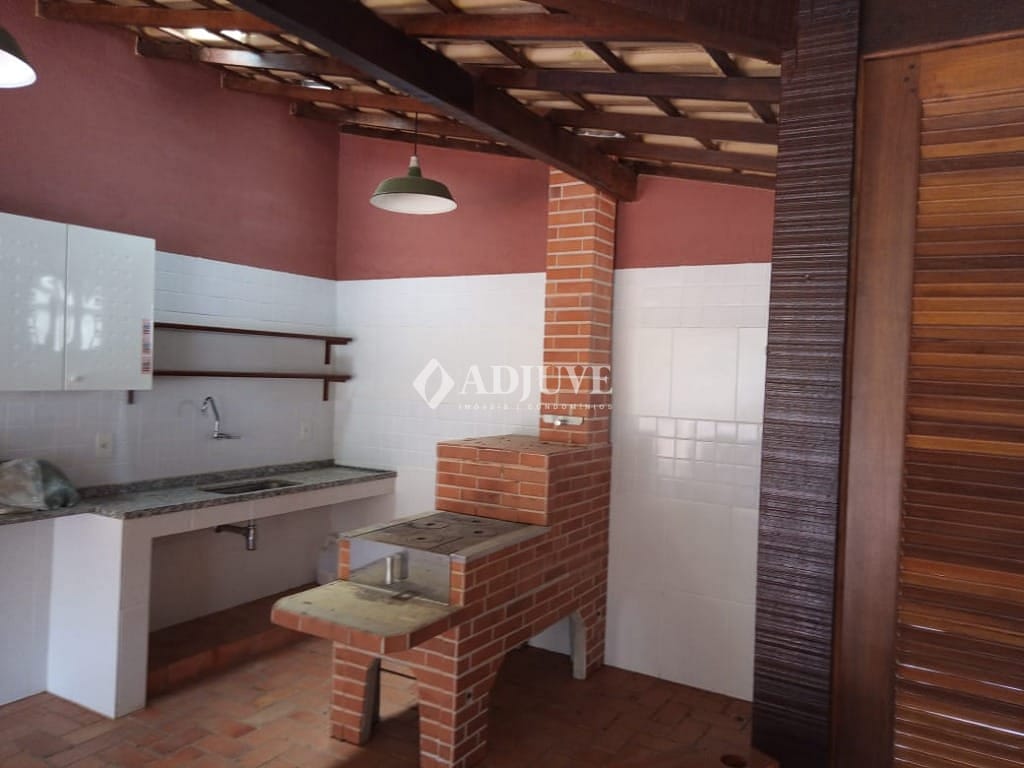 Casa à venda com 3 quartos, 450m² - Foto 13