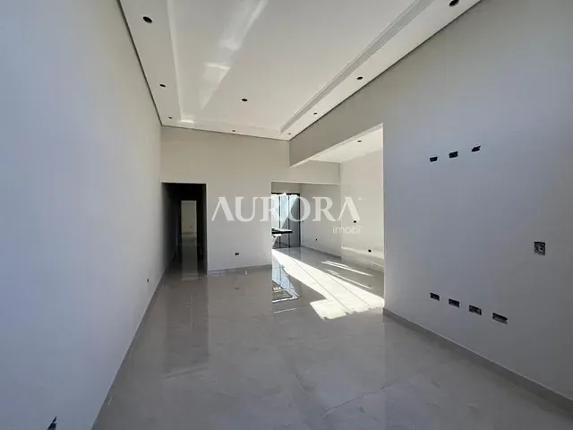 Casa com 125m² 3 quartos e 2 banheiros, à venda, no bairro Loteamento Chamonix em Londrina