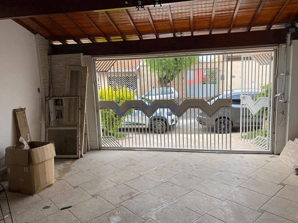 Sobrado à venda com 3 quartos, 212m² - Foto 15