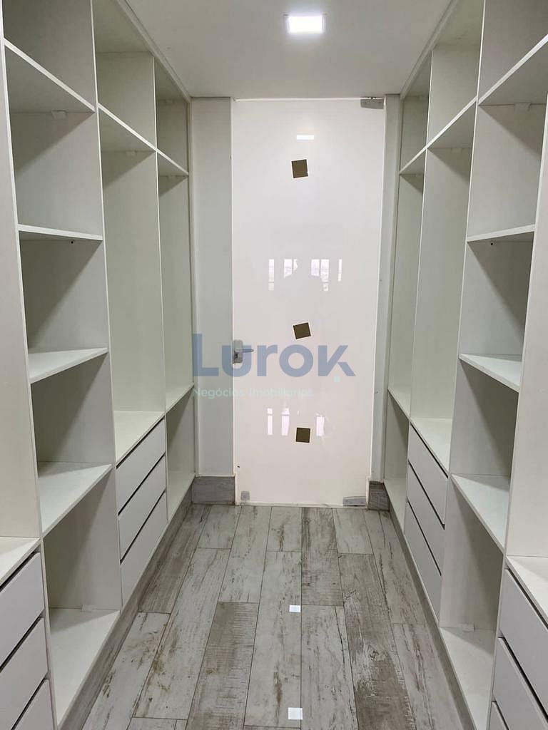 Sobrado à venda com 3 quartos, 212m² - Foto 8