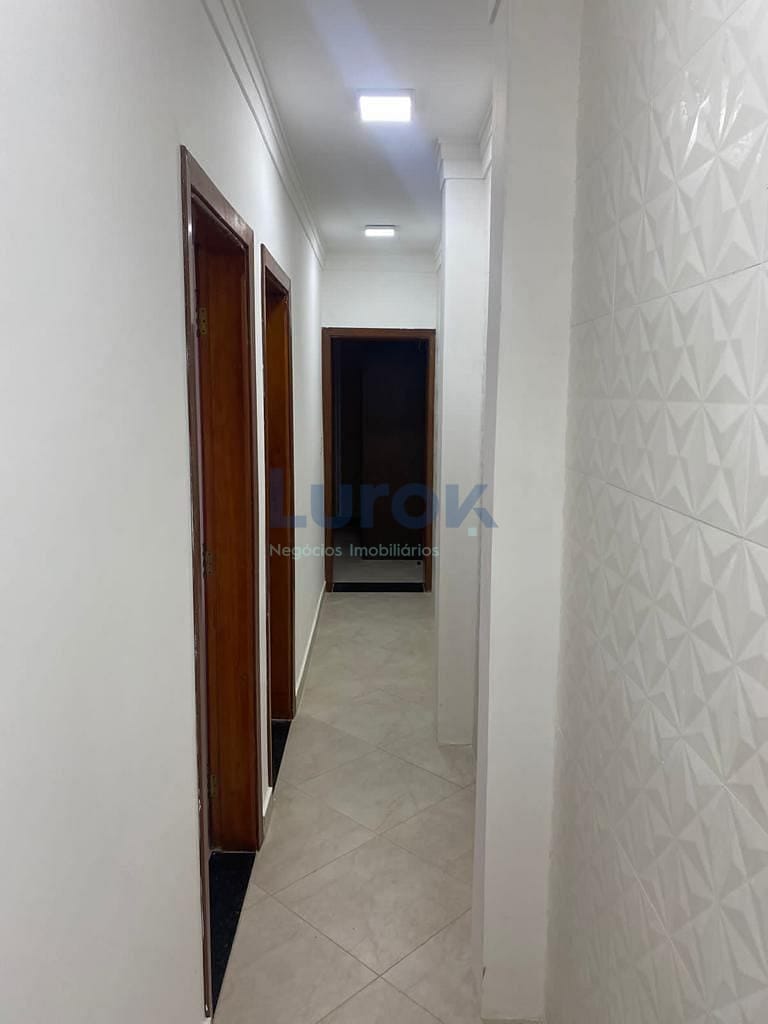 Sobrado à venda com 3 quartos, 212m² - Foto 5